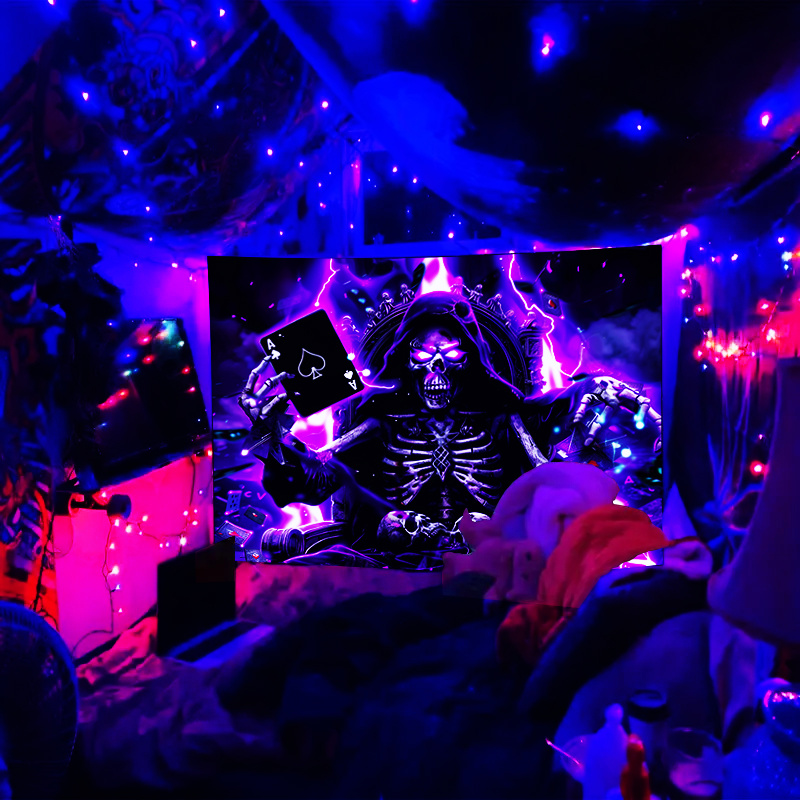 VIKAMA Dark Poker King Skull T - огляд і ціна Esports Gaming Kings